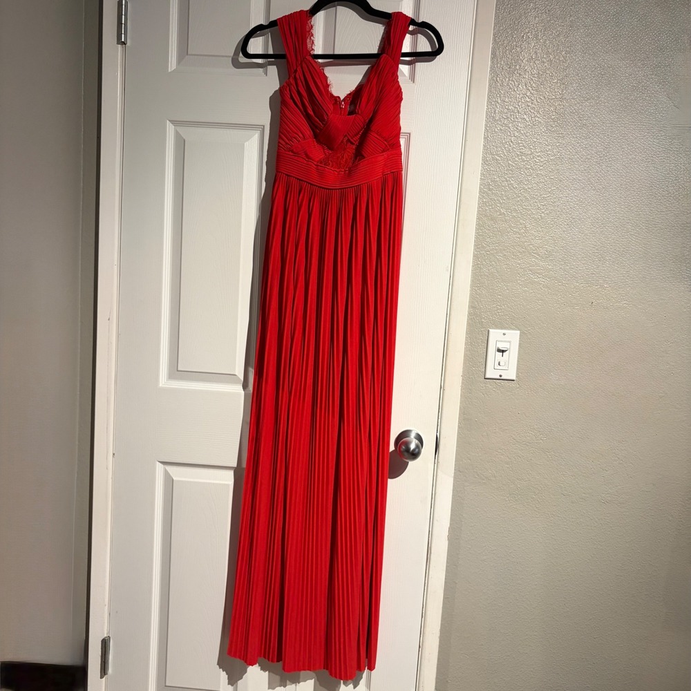 ASOS Red Pleated Maxi Dress Lace Trim Sweetheart Neck Formal Gown Size 0